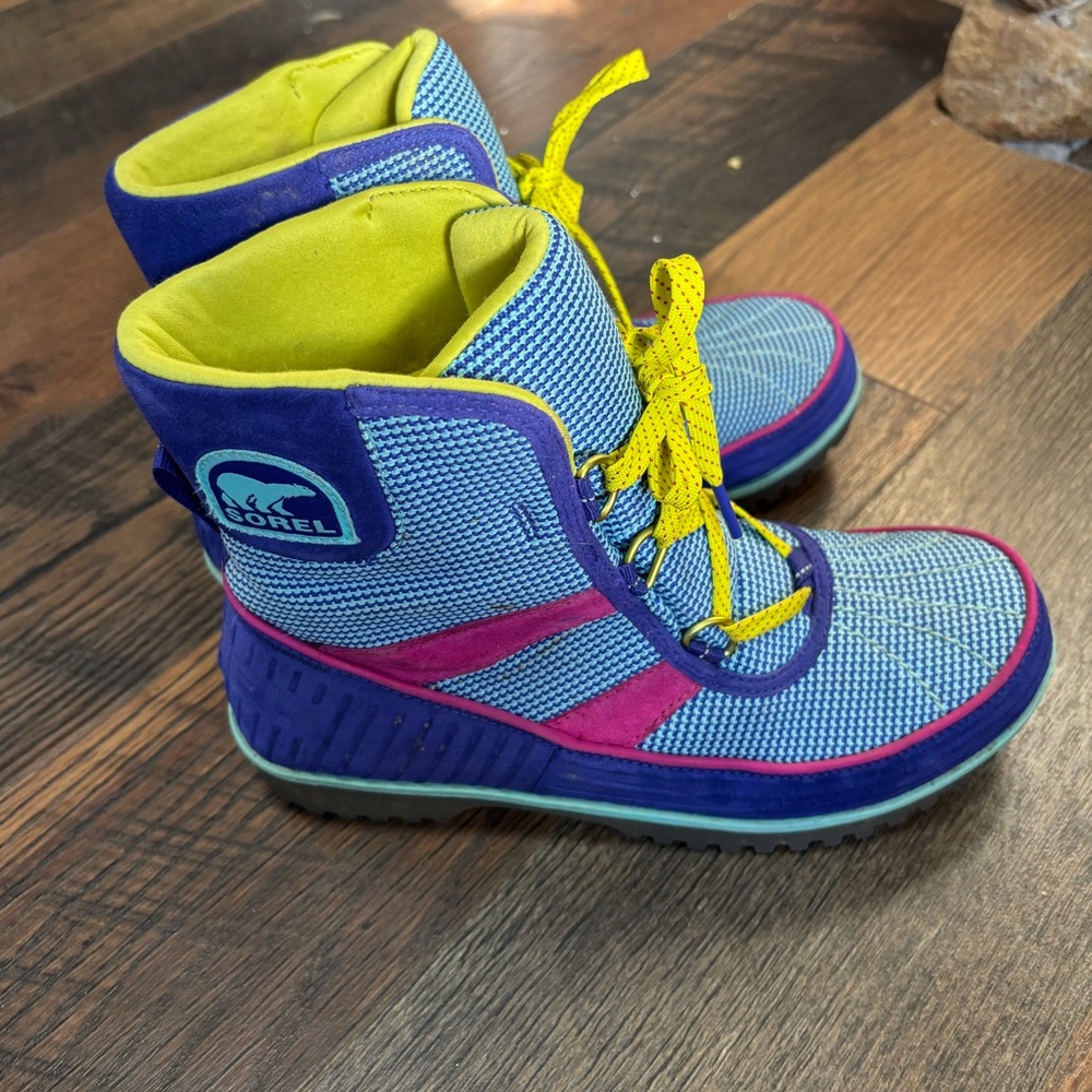 Sorel snow boots
